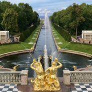 "Царство фонтанов" тур в Петергоф на метеоре: экскурсия по Нижнему парку и Большому дворцу