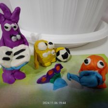 Фатиме Алиевна Юсуфова в конкурсе «Веселая жизнь монстриков Jolly Friends от ErichKrause»