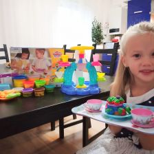 Яна Евгеньевна Семенова в конкурсе «День рождения Play-Doh!»