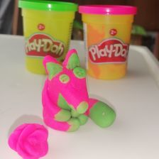 Дарина Мирославовна Мхитарян в конкурсе «Play-Doh питомцы»