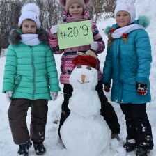 Кира Денисовна Перепёлкина в конкурсе «Слепи снеговика»