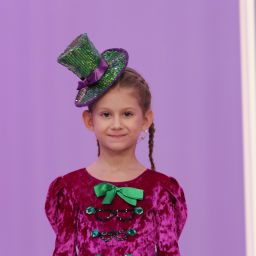 Аня Загарина