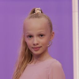 Вика Кулакова