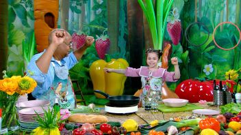 Съедобное или несъедобное. Выпуск 206. Даша Гапонова и цезарь с креветками