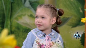 Съедобное или несъедобное. Выпуск 239. Ярослава Ильиных и салат «Свежесть» с сердечками