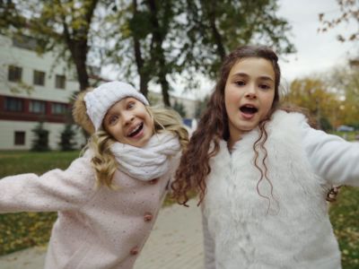 Юмористическое скетч-шоу «Курьёз не всерьёз!»