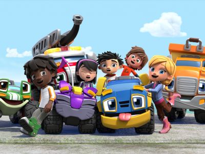 «Рев и заводная команда»: угадайте героев и их машинки по картинкам!