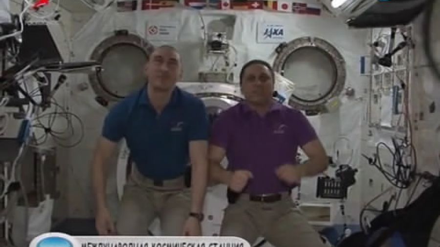 Могут ли космонавты на орбите синхронно выполнить сальто?