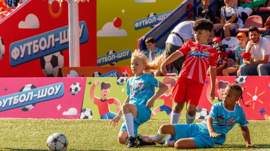 Премьера крутого семейного реалити «ФУТБОЛ-ШОУ»!