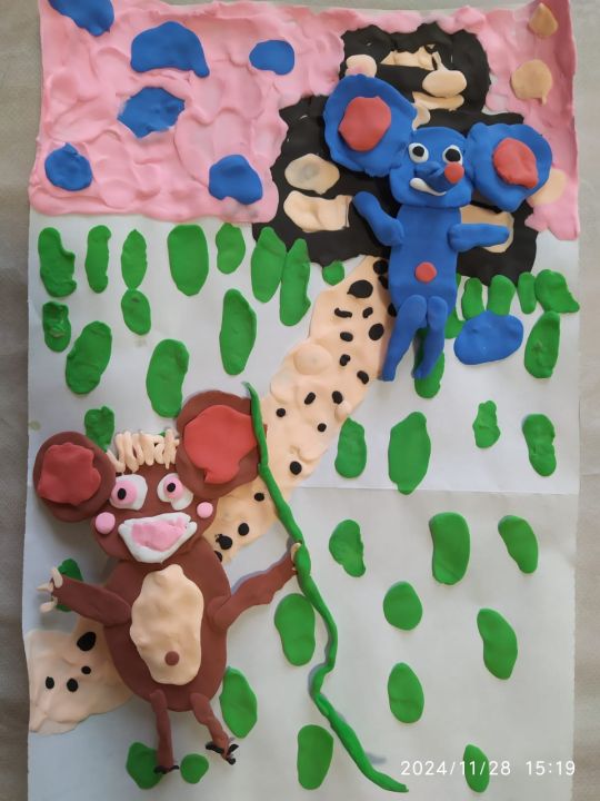 Варя Антонова