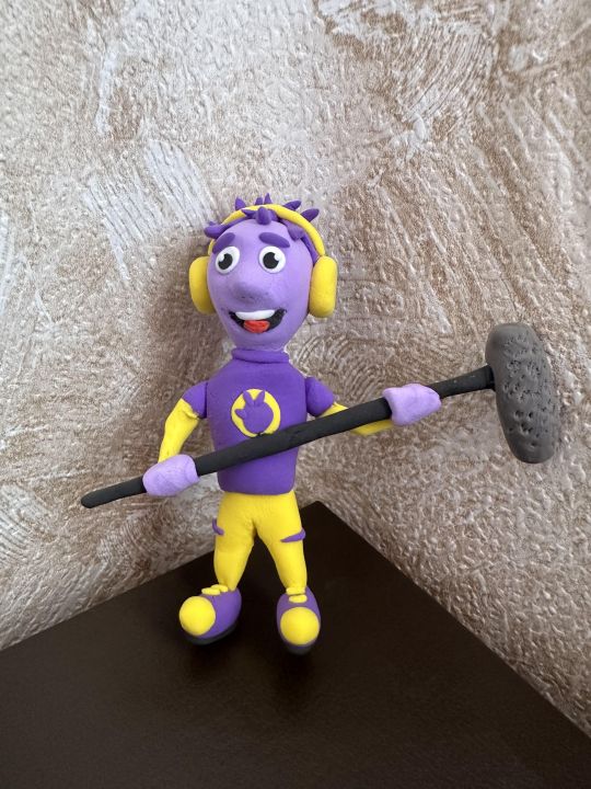 1Максим Владимиров