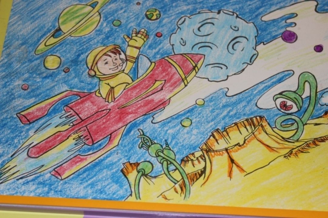 Рисунки о космосе для школьников. Рисунок ко Дню космонавтики. Рисунок на космическую тему. Детские рисунки на тему космос. Рисунок на день космонавтики для детей.