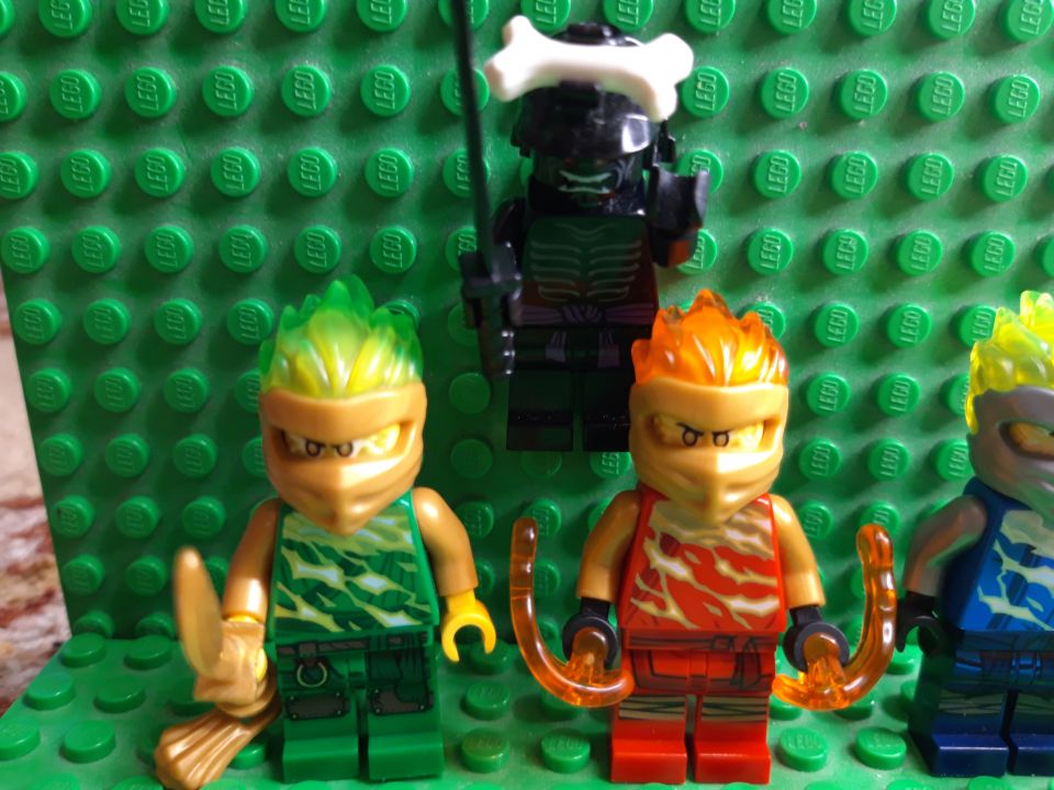 Лёша Небураковский