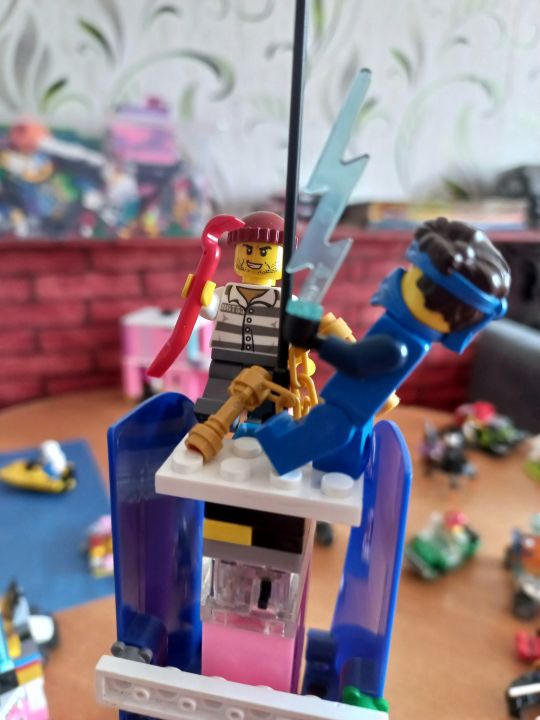 Роман Евгеньевич Маслов