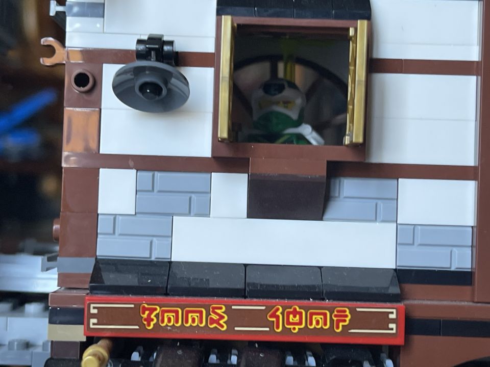 Артём Юрьевич Нешев