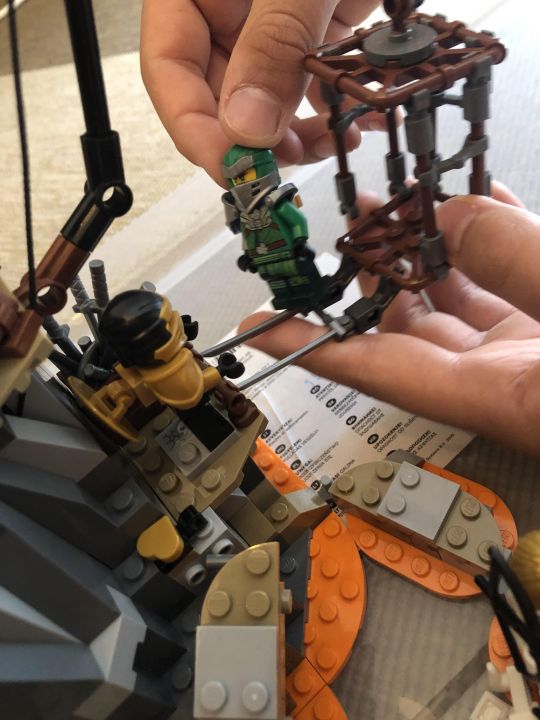 Ярослав густов