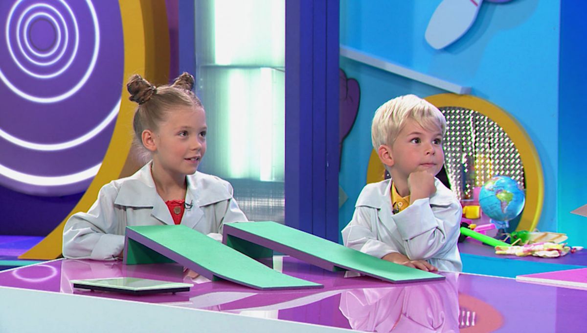 Включи передачу малыш. Хрюша что так мало. Спокойной ночи, малыш. Magic english альфи. Включи передачу малыш.