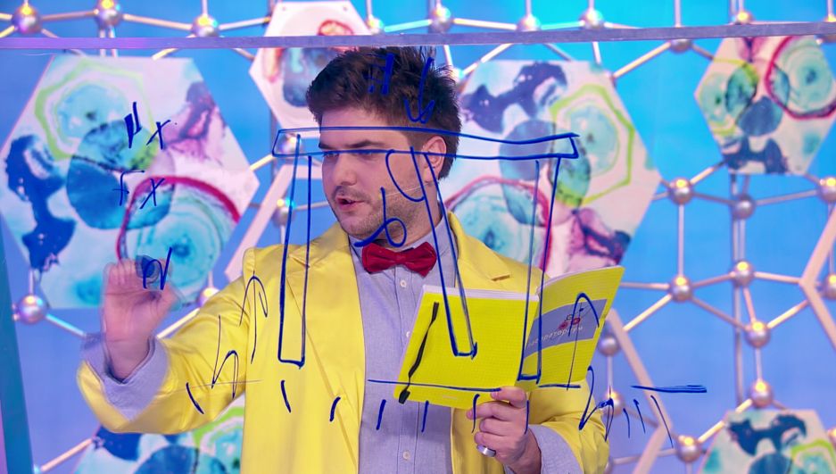 Антон Захаров