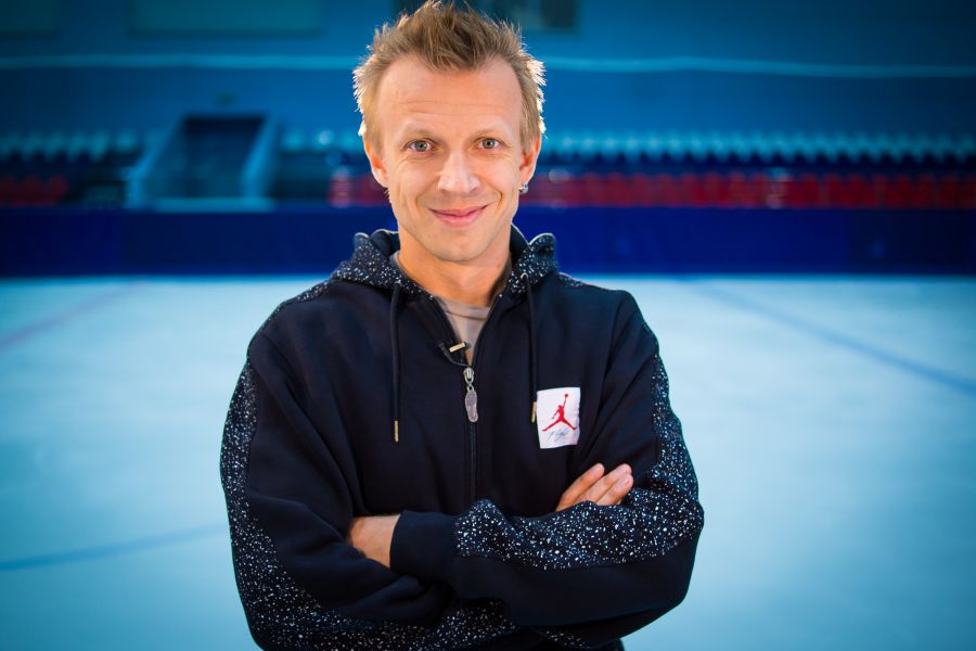 Антон Комолов