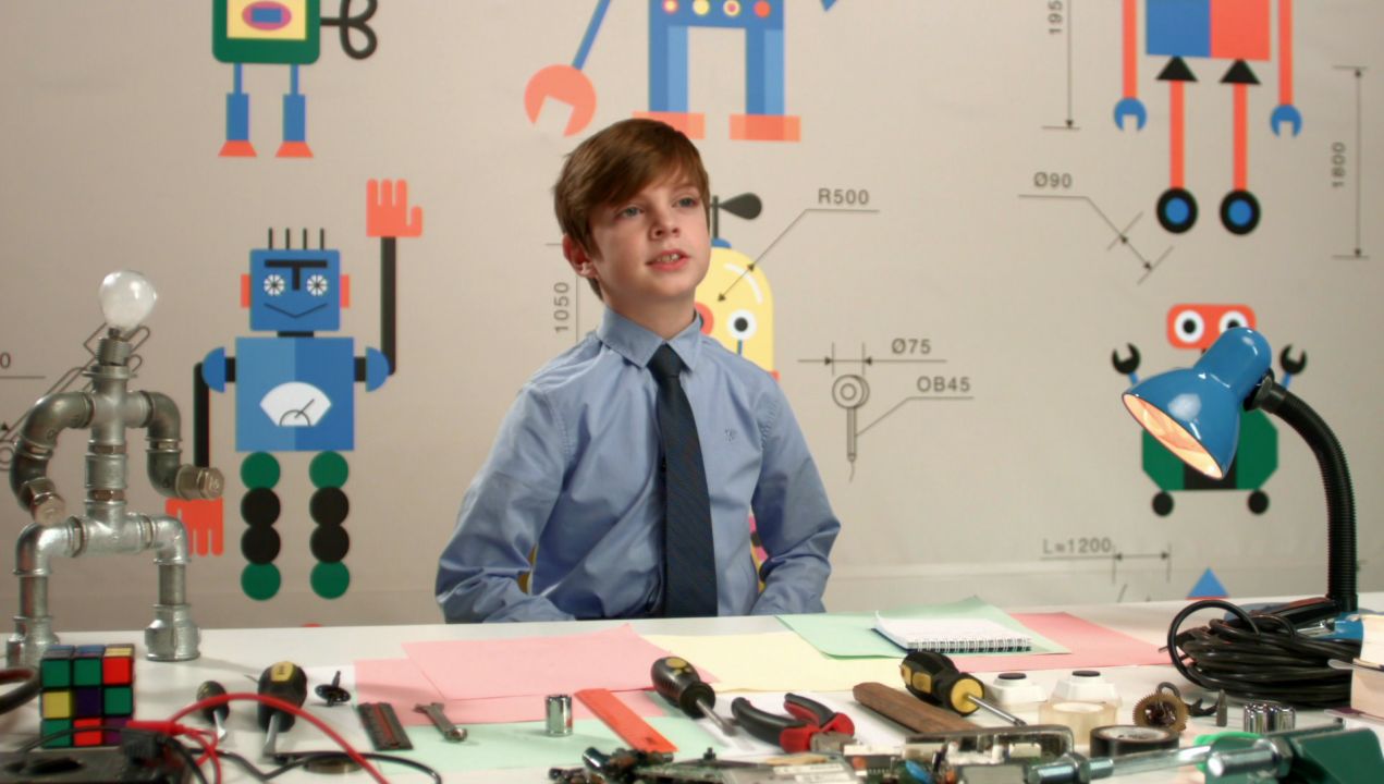 Робот щенок из рекламы карусель. Робот реклама карусель. Игрушка "робот-трансформер". Робот реклама карусель. Роботы фейсбук.